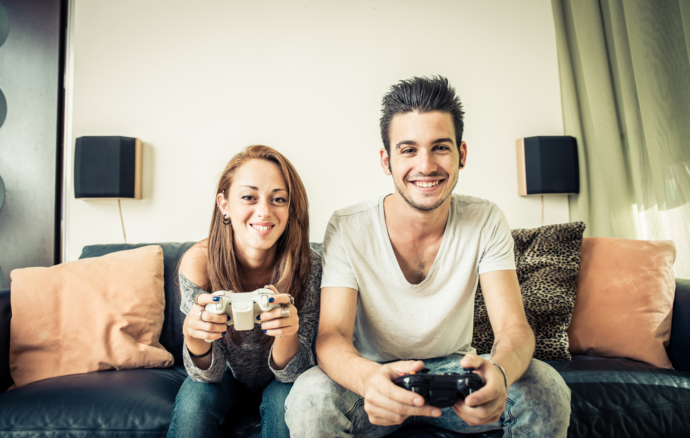ゲームと侮るな！オンラインゲームがカップルで楽しめる理由６つ